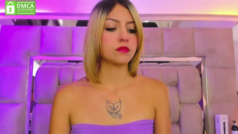 DANIELA online show from April 4, 7:11 pm