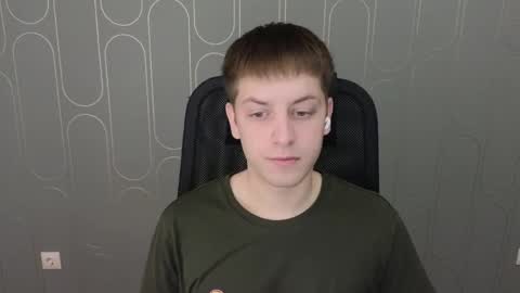 danila online show from April 3, 9:46 pm