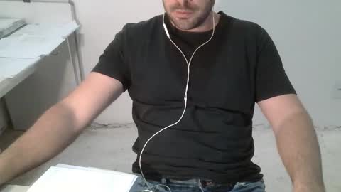 Snapshot of danioli614 chatting on November 13, 11:36 pm Dani Oli online show from November 13, 11:36 pm