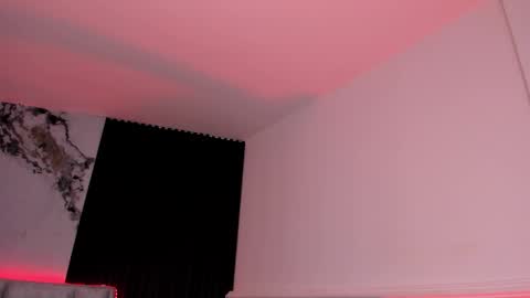 Dani Phonenix online show from September 18, 7:38 pm