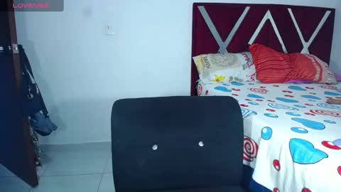 danisabrownn online show from February 14, 1:08 pm