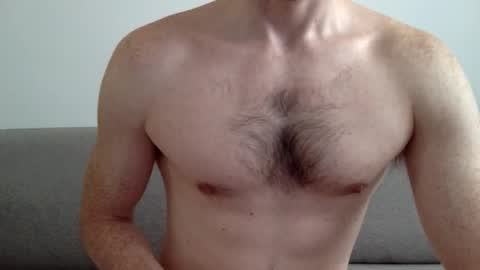 Snapshot of danishguysdicks chatting on September 30, 6:29 am Buzzy online show from September 30, 6:29 am