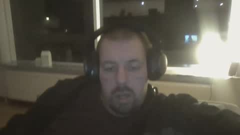 Snapshot of danishman1980 chatting on February 25, 10:39 pm danishman1980 online show from February 25, 10:39 pm