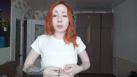 Snapshot of danitawind chatting on July 1, 1:02 pm Kiki online show from July 1, 1:02 pm