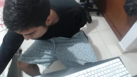 daniel segura online show from April 4, 12:31 am