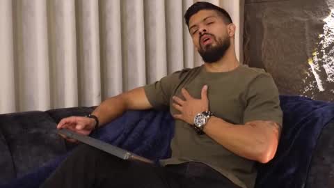 Dann saenz online show from November 18, 11:47 am