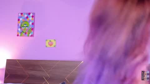 Snapshot of danna__castle chatting on January 19, 1:55 pm Dannacastle online show from January 19, 1:55 pm