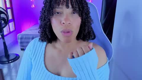 Snapshot of danna_berry chatting on June 6, 6:56 pm DannaBerry online show from June 6, 6:56 pm