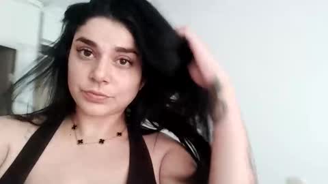 Snapshot of danna_harmony2 chatting on June 3, 6:24 pm Anne online show from June 3, 6:24 pm