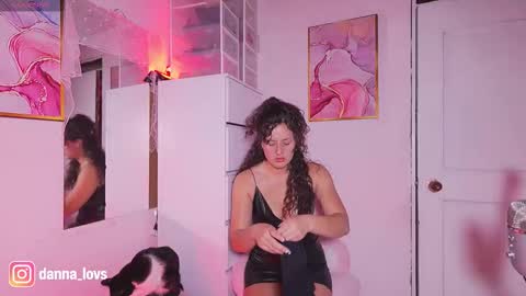 Snapshot of danna_lovs chatting on October 1, 5:30 pm Danna Lovs online show from October 1, 5:30 pm