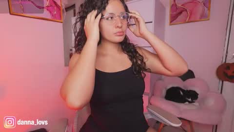 Snapshot of danna_lovs chatting on October 8, 5:43 pm Danna Lovs online show from October 8, 5:43 pm