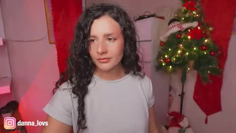 Snapshot of danna_lovs chatting on December 4, 7:11 pm Danna Lovs online show from December 4, 7:11 pm