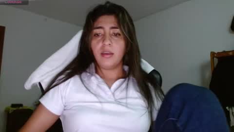 Danna online show from May 30, 9:01 pm