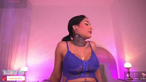 Snapshot of dannaberlin chatting on November 21, 7:23 pm Danna Berlin online show from November 21, 7:23 pm