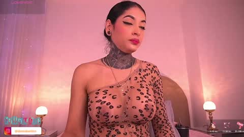 Snapshot of dannaberlin chatting on November 24, 7:24 pm Danna Berlin online show from November 24, 7:24 pm