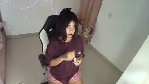Snapshot of dannagabriella chatting on June 10, 7:40 am dannagabriella online show from June 10, 7:40 am