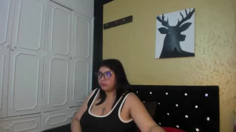 Danna Garza online show from February 18, 4:15 am