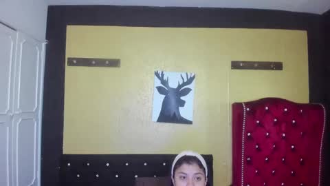 Danna Garza online show from March 12, 4:19 am