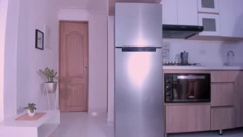 Snapshot of dannahyde chatting on September 14, 2:38 pm Insta DannaBlueX online show from September 14, 2:38 pm