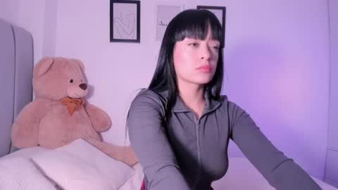 Snapshot of dannahyde chatting on September 29, 4:01 pm Insta DannaBlueX online show from September 29, 4:01 pm