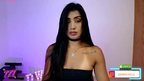 Danna Wells online show from April 18, 1:42 am