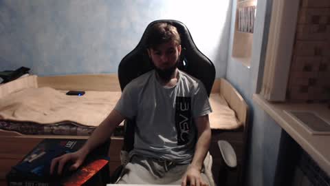 Snapshot of danny634 chatting on January 21, 1:39 am Danny online show from January 21, 1:39 am