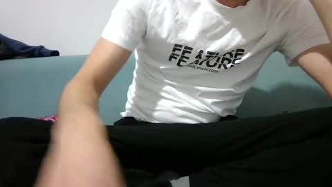 Snapshot of danny_2121 chatting on December 28, 6:18 pm Danny 2121 online show from December 28, 6:18 pm