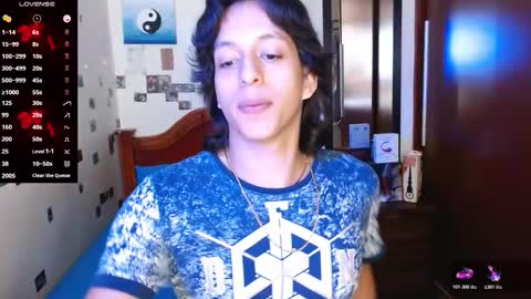 Snapshot of danny__phantom chatting on November 13, 8:08 pm phantom555 online show from November 13, 8:08 pm