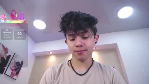 Snapshot of danny__santoro chatting on September 17, 1:02 pm Danny online show from September 17, 1:02 pm