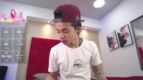 Snapshot of danny__santoro chatting on September 18, 1:02 pm Danny online show from September 18, 1:02 pm