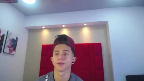 Snapshot of danny__santoro chatting on September 22, 1:02 pm Danny online show from September 22, 1:02 pm