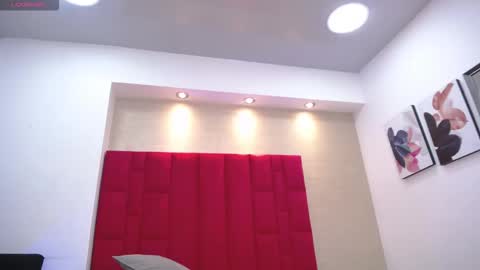 Snapshot of danny__santoro chatting on September 29, 1:05 pm Danny online show from September 29, 1:05 pm