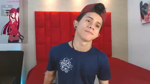 Snapshot of danny__santoro chatting on November 16, 1:17 pm Danny online show from November 16, 1:17 pm