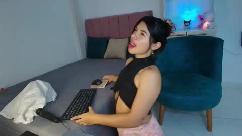 Snapshot of danny_cam1423 chatting on October 10, 2:49 pm danny_cam1423 online show from October 10, 2:49 pm