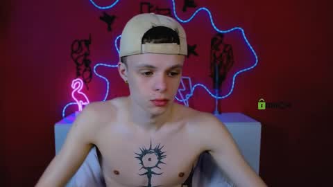 danny_dark1 online show from April 10, 11:37 am