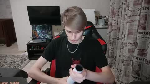 Snapshot of danny_fox888 chatting on January 8, 3:07 pm Daniel online show from January 8, 3:07 pm