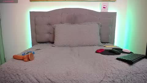 Snapshot of danny_hot_fun chatting on March 5, 4:56 am Danny and Alex online show from March 5, 4:56 am