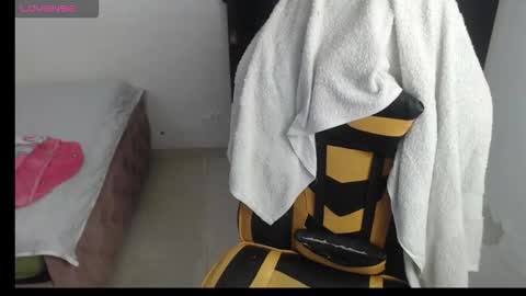 Snapshot of danny_sweettt chatting on February 21, 11:06 pm danny.......... guys I have onlyfans follow me I am new I want to share with you many things I love you online show from February 21, 11:06 pm