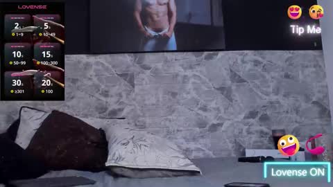 Danny Willson online show from October 28, 3:25 pm