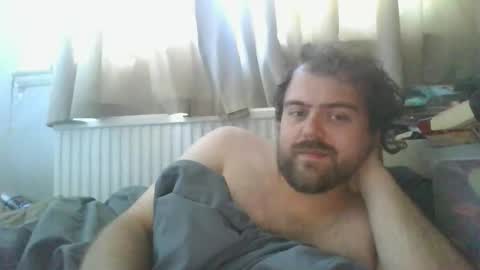 Snapshot of dannyb0y95 chatting on September 11, 8:58 am Danny online show from September 11, 8:58 am