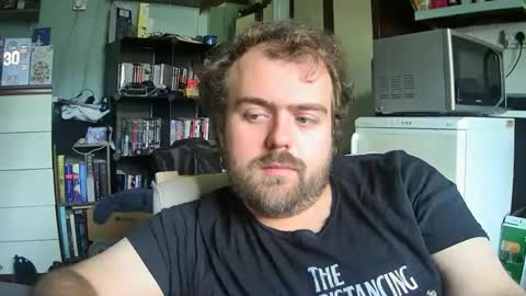 Snapshot of dannyb0y95 chatting on September 17, 11:01 am Danny online show from September 17, 11:01 am