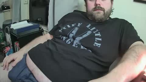 Snapshot of dannyb0y95 chatting on October 8, 7:44 pm Danny online show from October 8, 7:44 pm