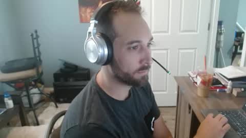 Snapshot of dannyboyx69 chatting on November 19, 6:30 pm dannyboyx69 online show from November 19, 6:30 pm