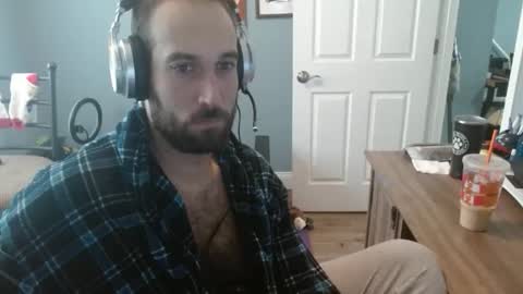 Snapshot of dannyboyx69 chatting on December 14, 6:23 pm dannyboyx69 online show from December 14, 6:23 pm