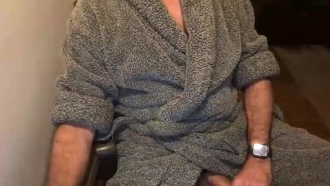 Snapshot of dannybuoy2 chatting on January 15, 7:05 am dannybuoy2 online show from January 15, 7:05 am