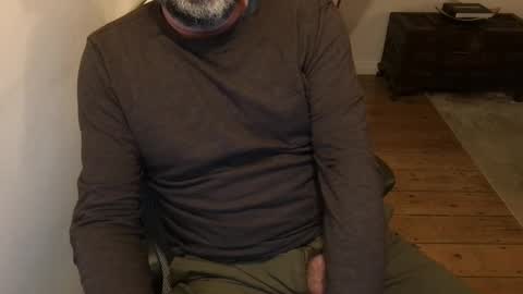 Snapshot of dannybuoy2 chatting on February 6, 10:53 pm dannybuoy2 online show from February 6, 10:53 pm