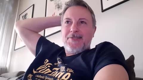 dannythelover65007 online show from April 7, 7:20 am