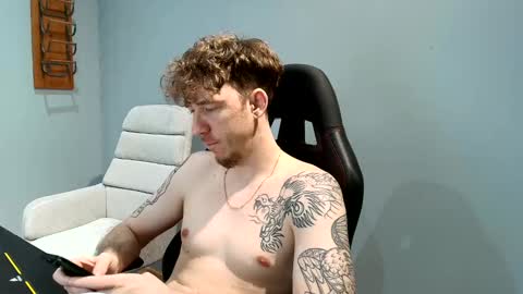 Snapshot of dannythreeyway chatting on September 14, 4:11 am DannyThreeWay online show from September 14, 4:11 am