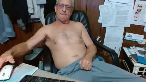 dano5913 online show from November 2, 12:02 am