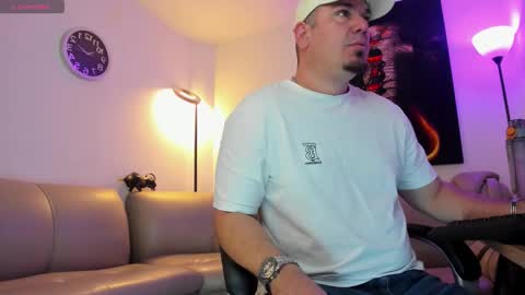 dante_bellini online show from February 8, 2:31 pm